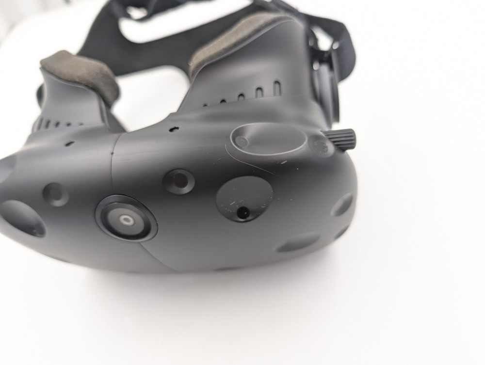HTC Vive Virtual Reality Replacement Headset Only (260088)