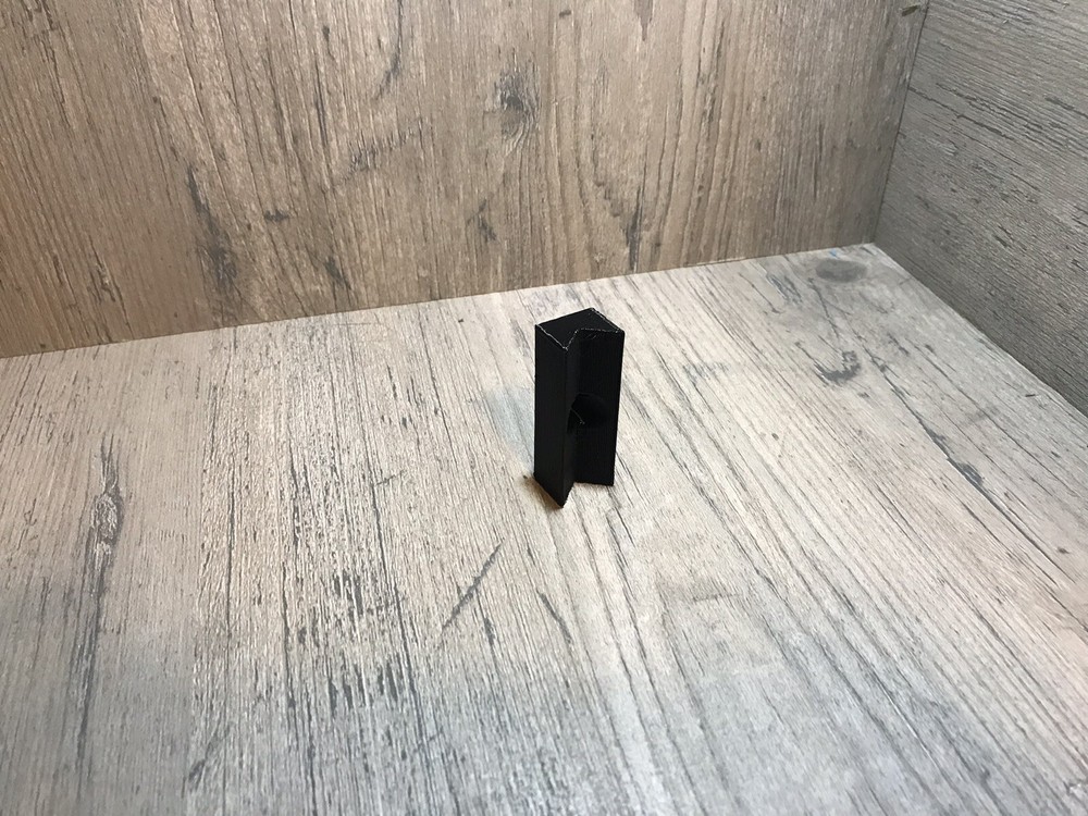 3D Printed Arrow Scale Arrow Retainer