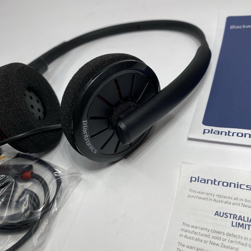 Plantronics C320-M Blackwire Wired USB Headset NEW OPEN BOX