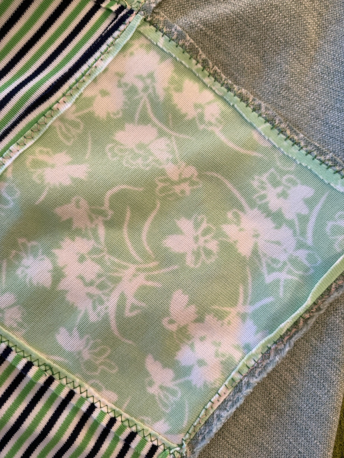 Vintage 70's Patchwork Coverlet Bedspread Quilt Topper