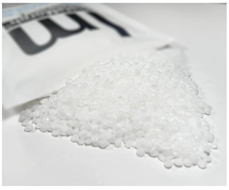 - Moldable Plastic - 3 oz