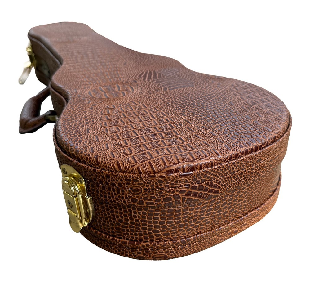Vineyard Soprano Ukulele Hard Shell Case - Leather-like textured pattern