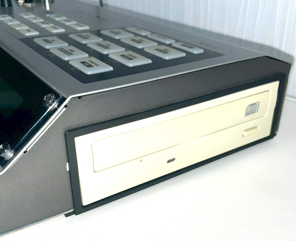 ZOOM HD8 Tested Working Digital Multitrack Recorder MTR HDD CD RW