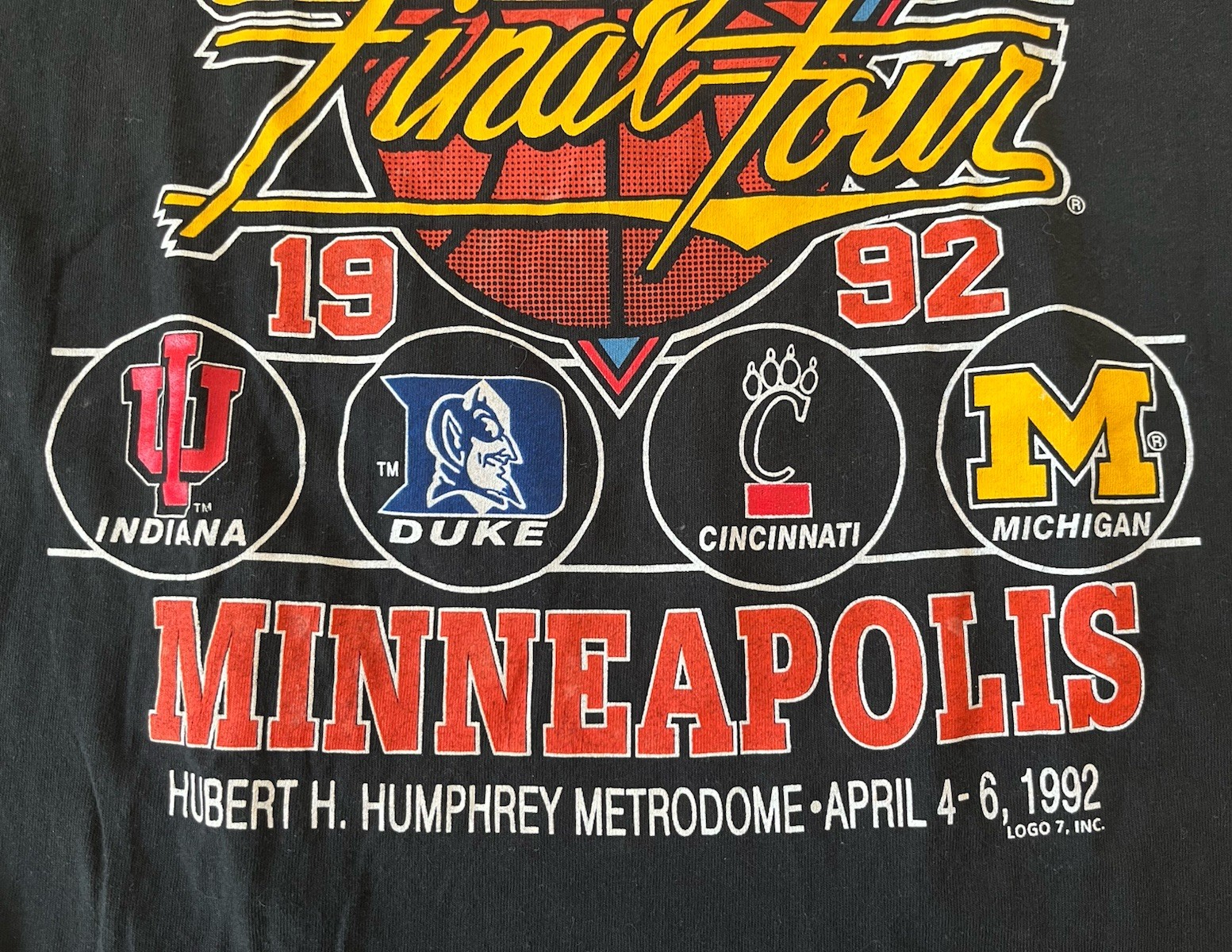 Vintage 90’s March Madness Final 4 Single Stitch Shirt Mens XL Graphic Print USA