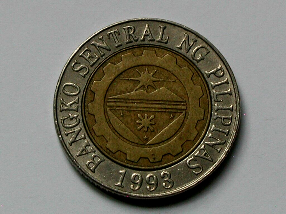 Philippines 2003 10 PISO Bimetallic Coin