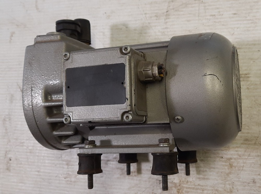 Becker 41113253272 Vacuum Pump