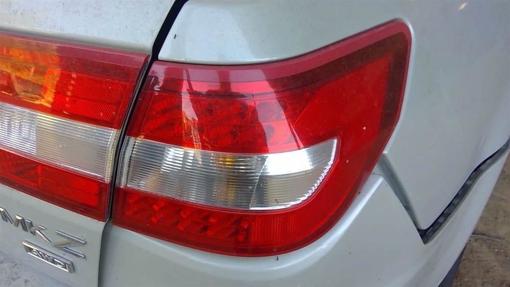MKZ 2007 Glove Box 18909