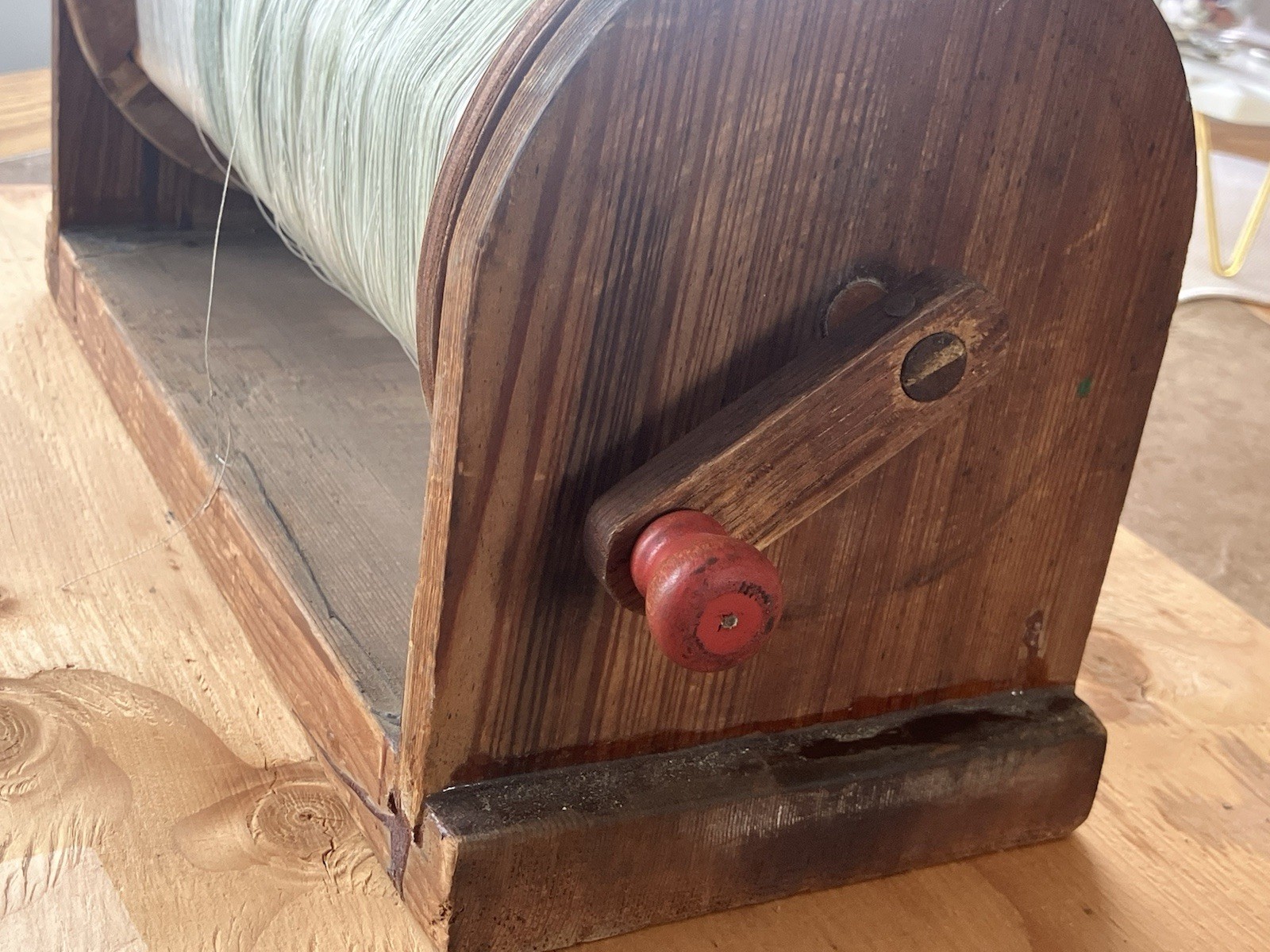 1950’s Vintage Hand-Crank Fishing Line Dryer – Wood Reel w/ Mono