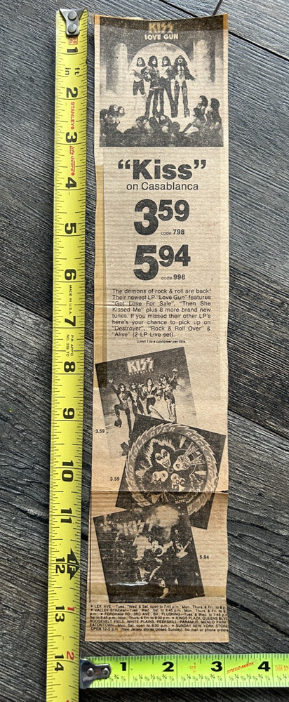 KISS Ad Love Gun Rock And Roll Over Alive Vinyl Record Casablanca Vintage Aucoin