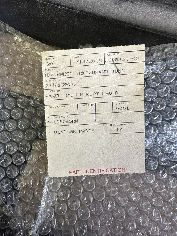 FREIGHTLINER 2248139037 - PANEL DASH P RCPT LHD R