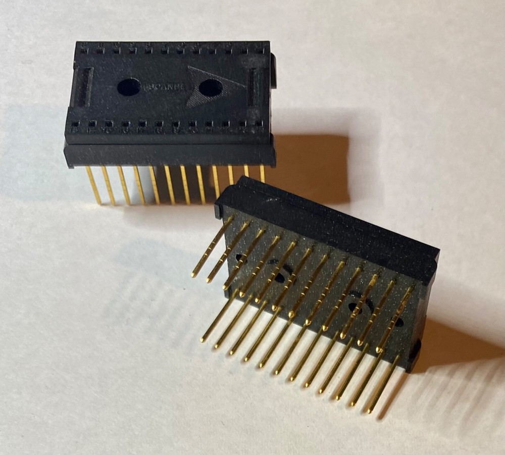 Scanbe ME2B-24W-GB10  24-pin Wire-Wrap IC Socket, 2-level