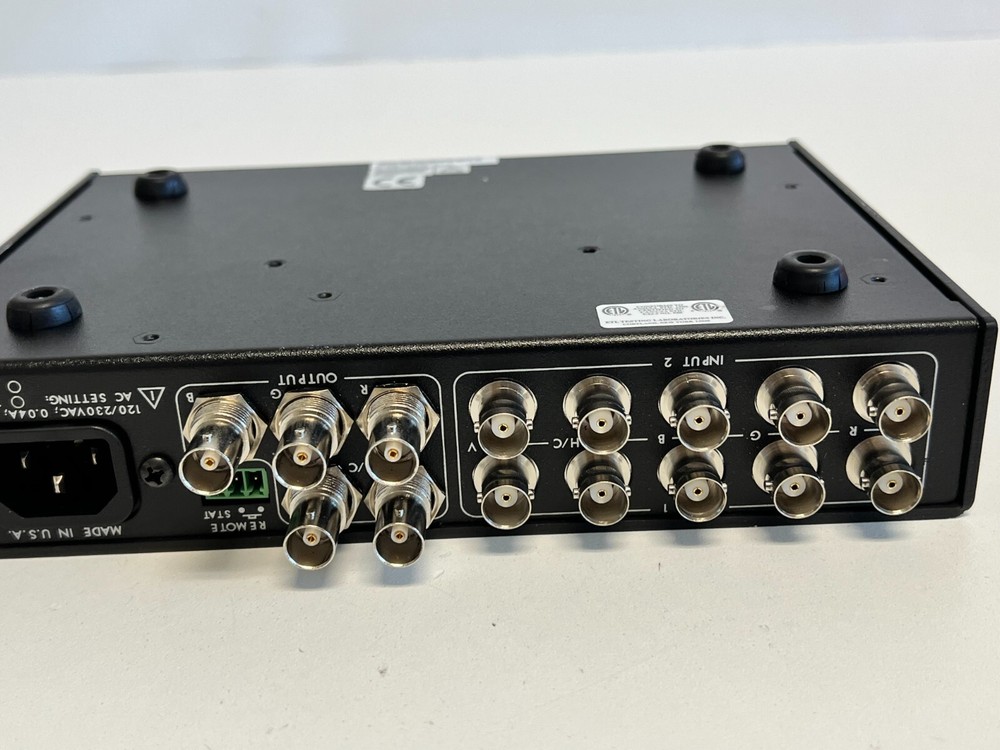 Shelf1: INLINE 3552R HIGH RESOLUTION RGBHV SWITCHER