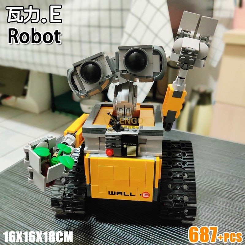 Robot WALL-E Building Blocks Set Anime Construction Toy Cute Kids Gift Glowing