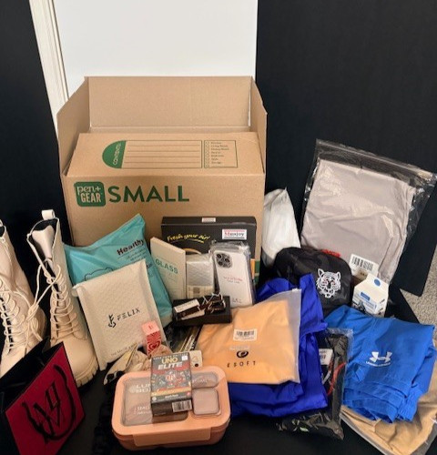 Mystery Random, Unclaimed ALL new 20+ items. Wrapped & Unwrapped