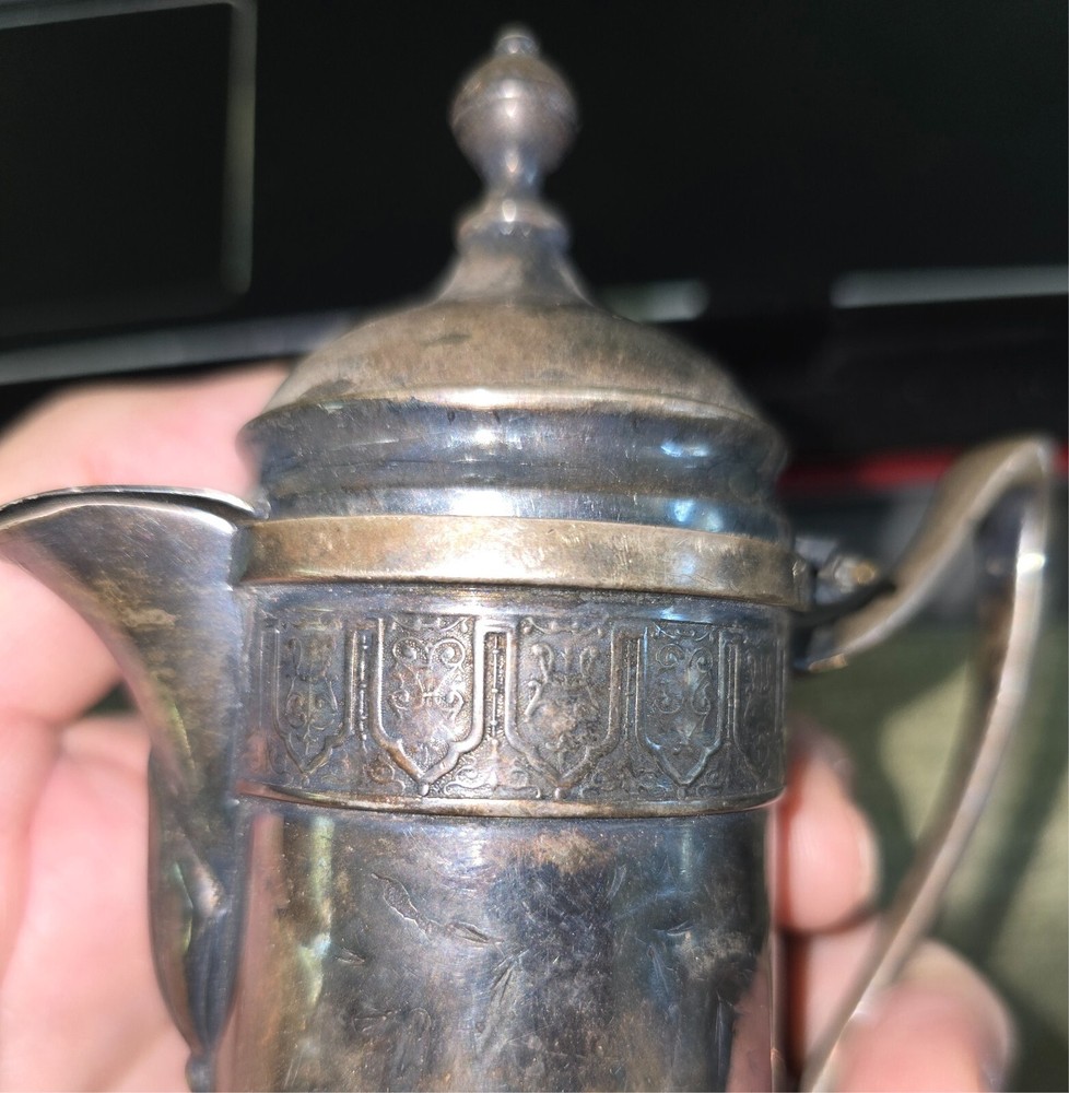 Reed & Barton/ King Francis/ Pattern #1670/ Coffee/ Tea/ Pot/ Silverplate