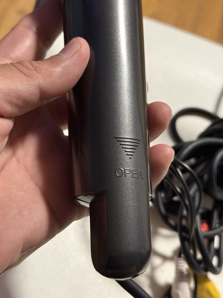 LeadSinger Karaoke Microphone LS3700W , Untested , No Power Cable