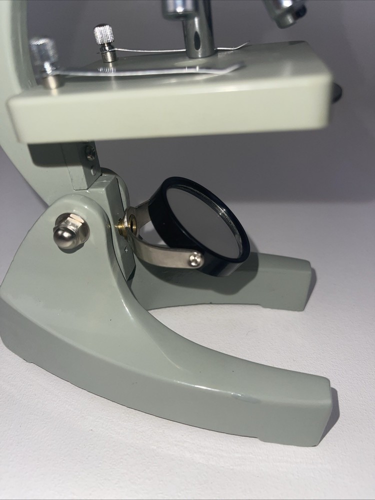 VTG Y.K.S. Compound Student Microscope with Case and Accessories. Complete Set