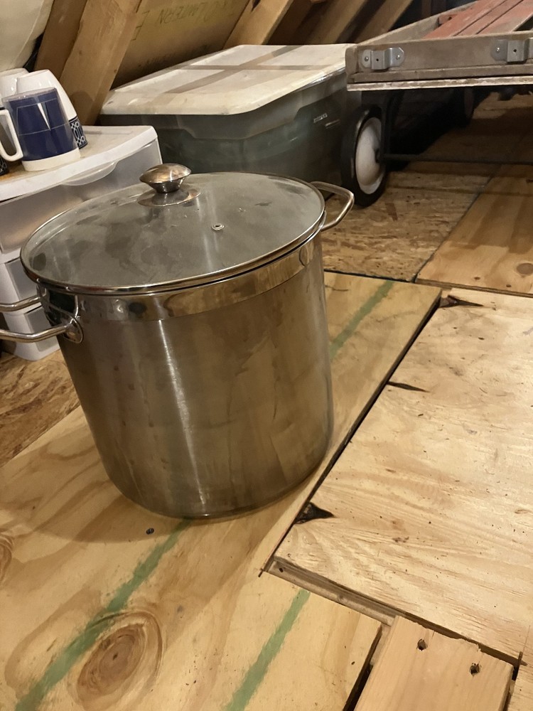 Beer brewing kit