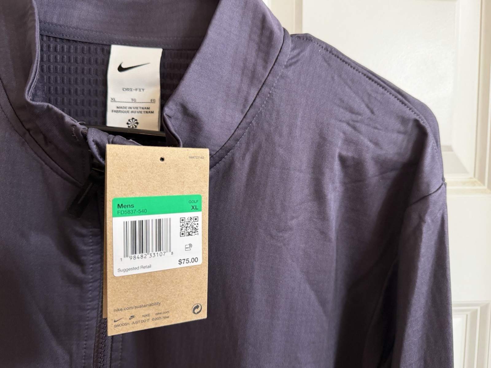 Nike Golf Victory Men's Dri-FIT 1/2 Zip Top FD5837 540 Purple Various Sizes NWT