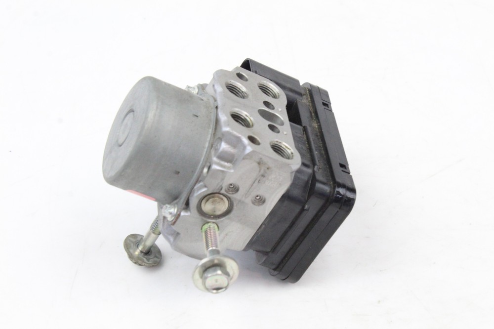 14-19 HONDA CBR1000RR OEM ABS PUMP UNIT MODULE E8