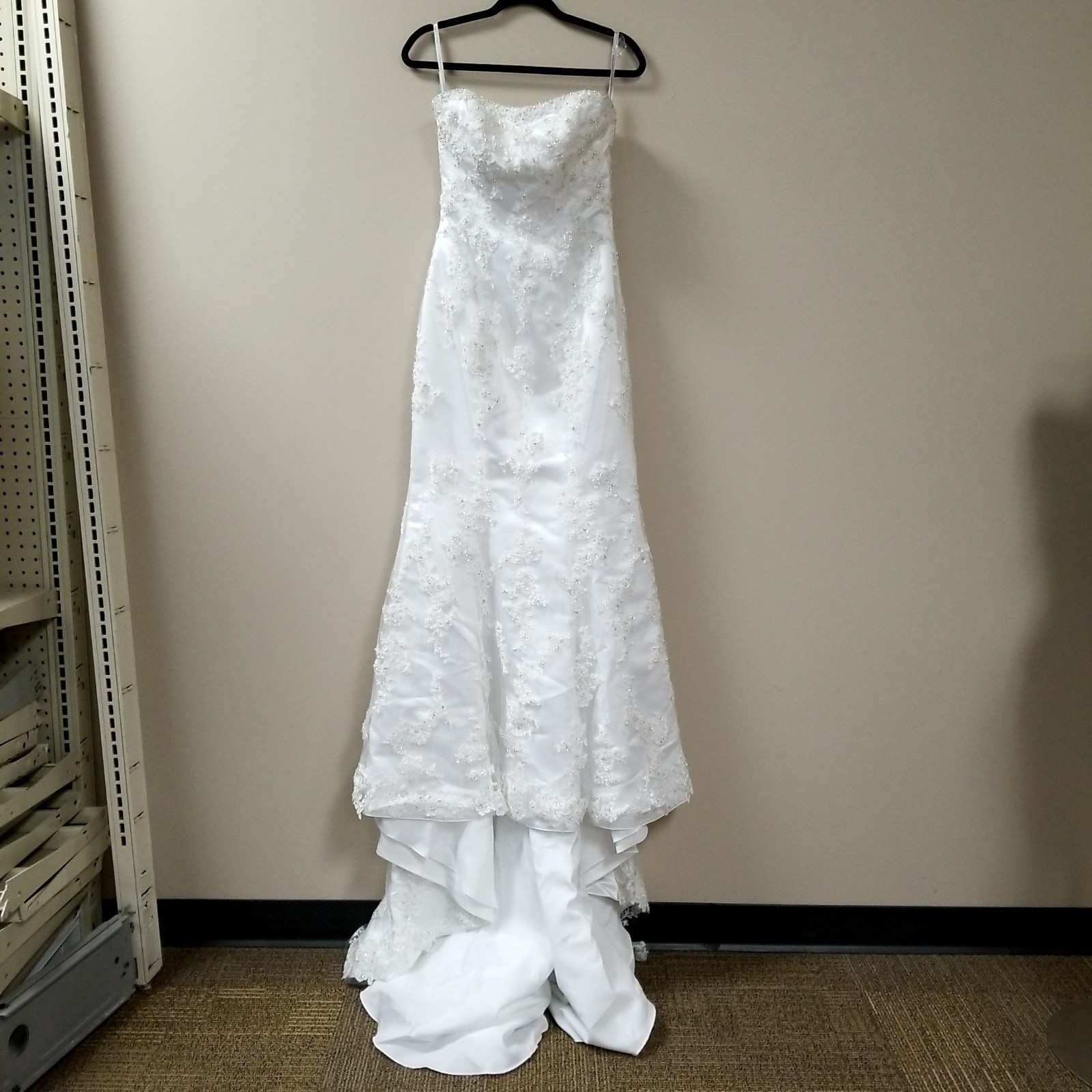 NWT Moonlight Strapless Floral Beaded Fit & Flare Wedding Dress Women's Sz 8