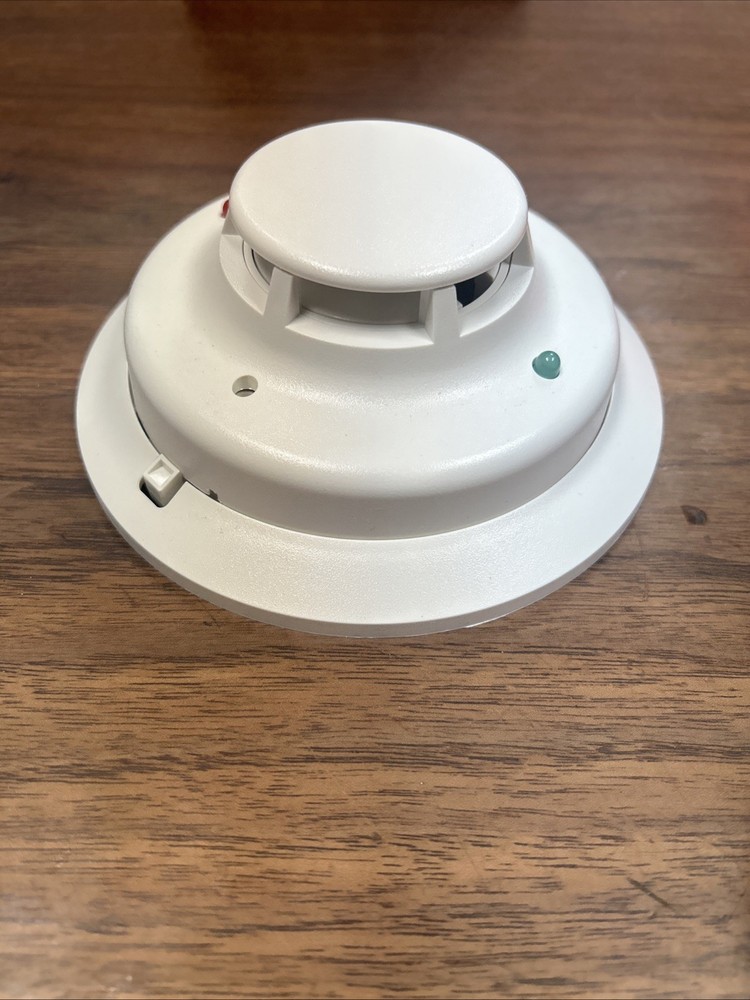 System Sensor 2W-B Smoke Detector 2-Wire White, E-10