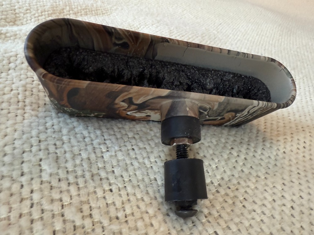 Golden Eagle 2 Piece Bolt On Quiver