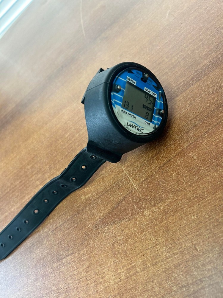 SCUBADIVING UWATEC DIGITAL LOG DEPTH GAUGE SCUBAPRO