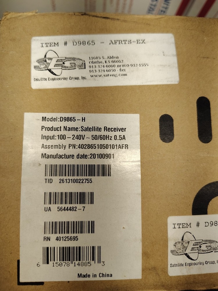 Cisco D9865-H Satellite Receiver With Remote Control Unit & Extras ~NEW