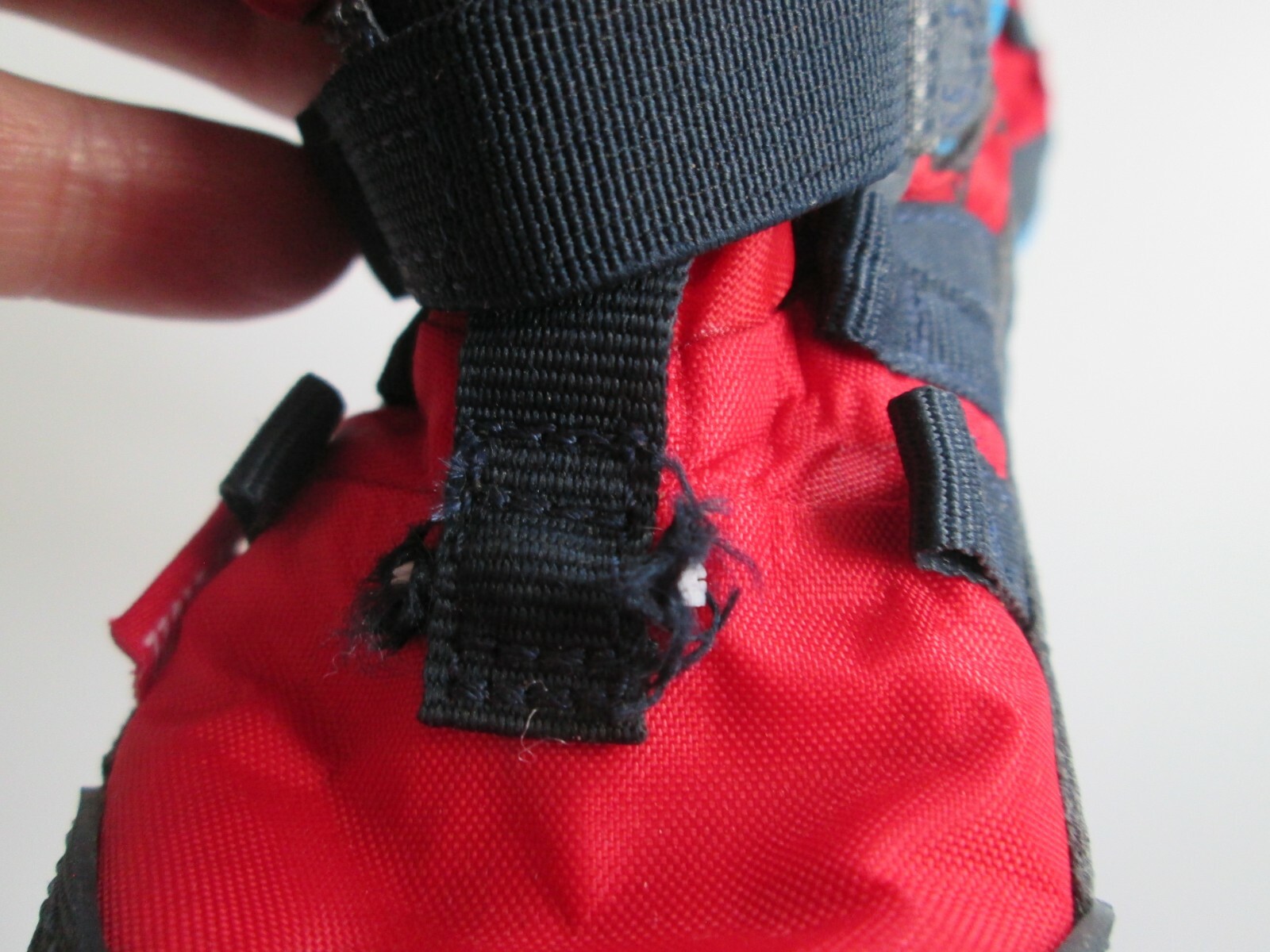 STRIDE RITE Winter Snow Boots Size 4 Sneaker Boot Red Spider-Man Made 2 play M2P