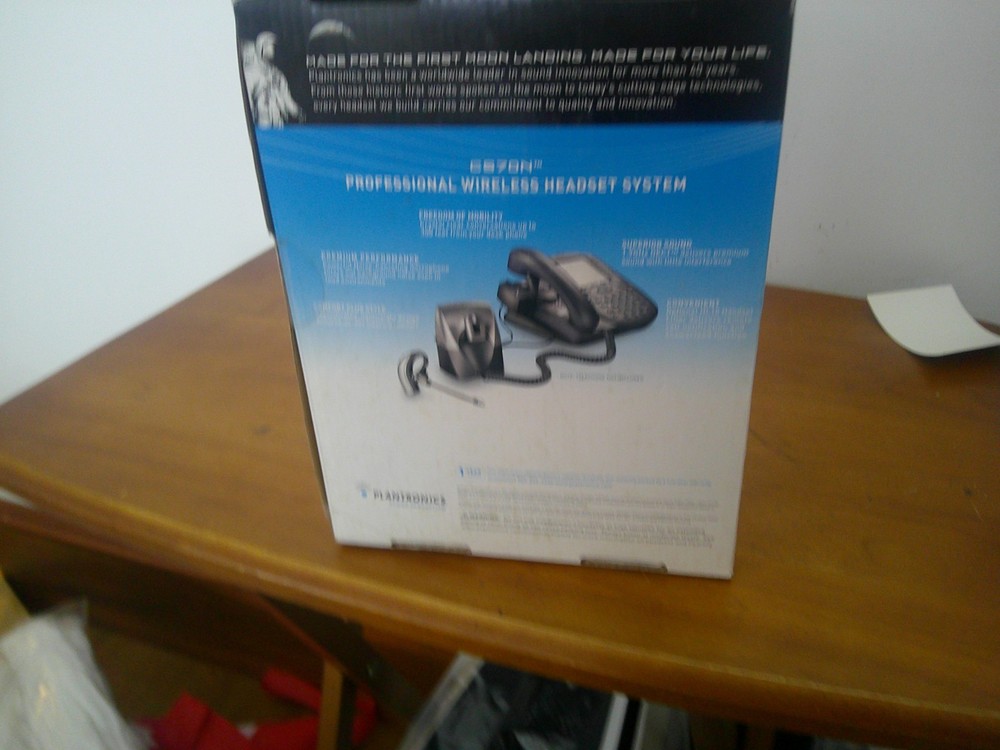 Plantronics CS70N Professional Wireless Headset System Ear-Hook