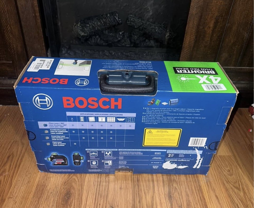 Bosch GLL3-330CG 200ft 360-Degree Green Three-Plane Self-Leveling & Alignment