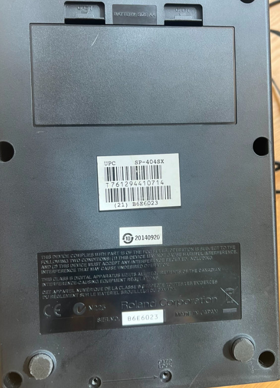 1pcs Roland SP-404SX Sampler