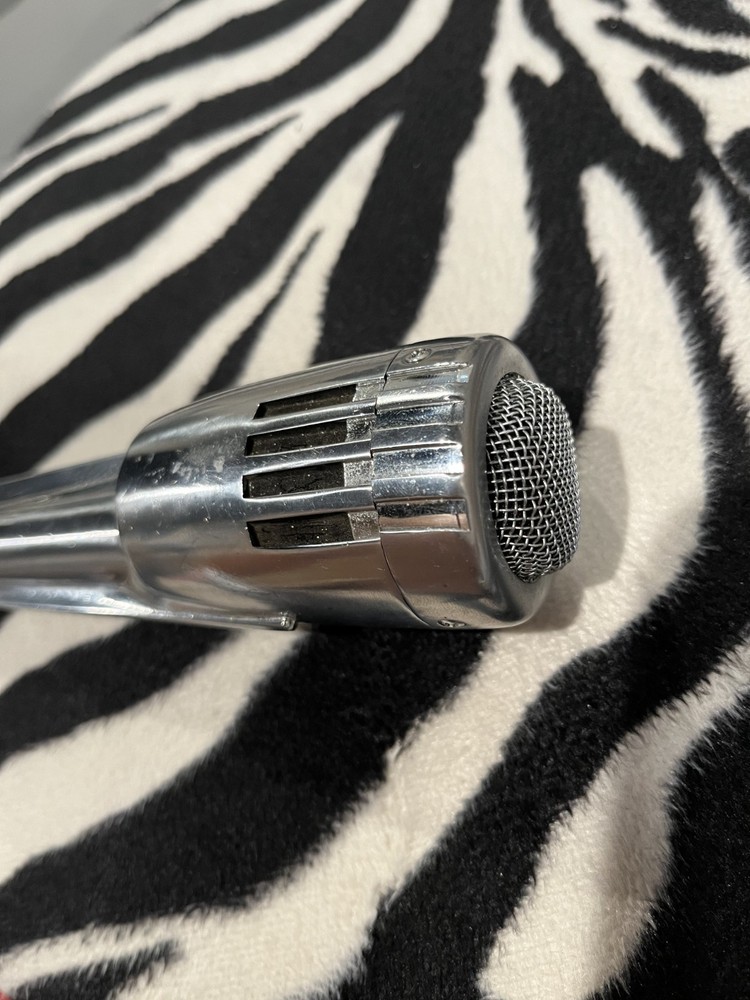 Calrad DM-17 Dynamic Microphone Seemingly Modified WORKING