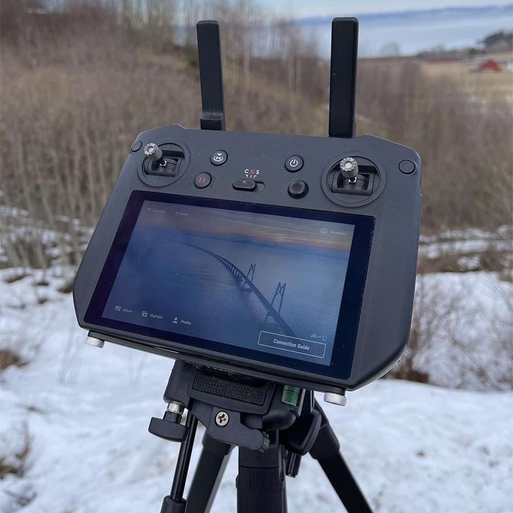 LifThor Tripod Mount with Quick Release Bracket for DJI RC Pro "Smart Controller