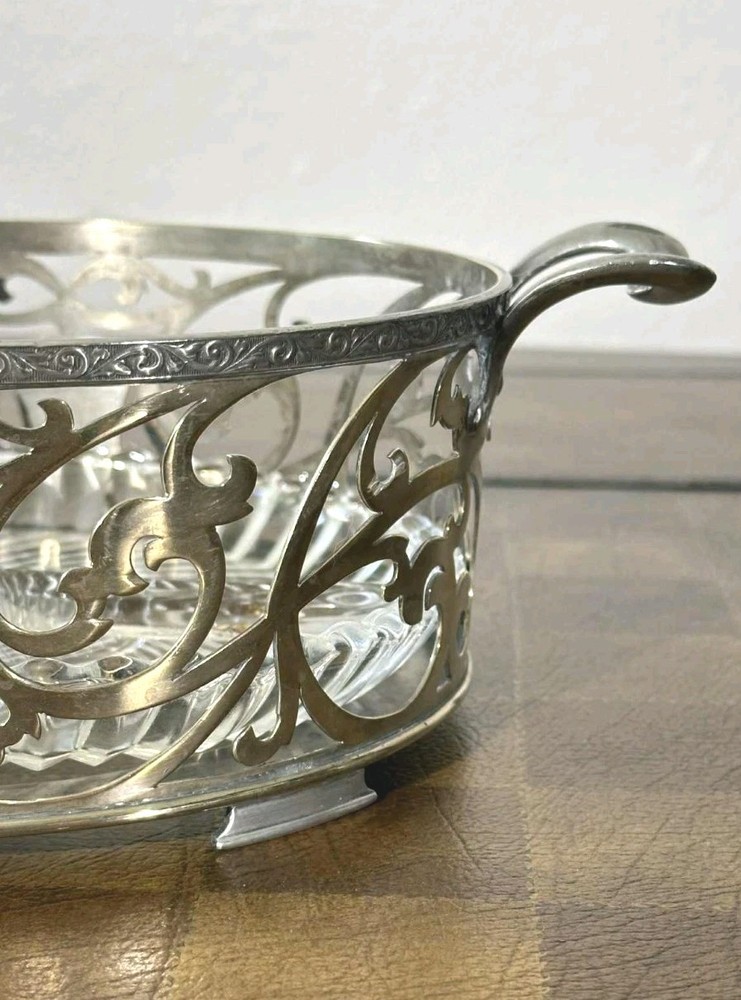 VTG Silverplate Openwork Serving Dish w/ Handles & Glass Insert Monogram MBC EP