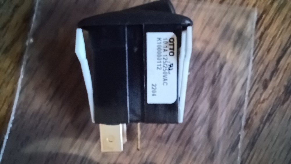 Bobcat A/C Rocker Switch 7169112