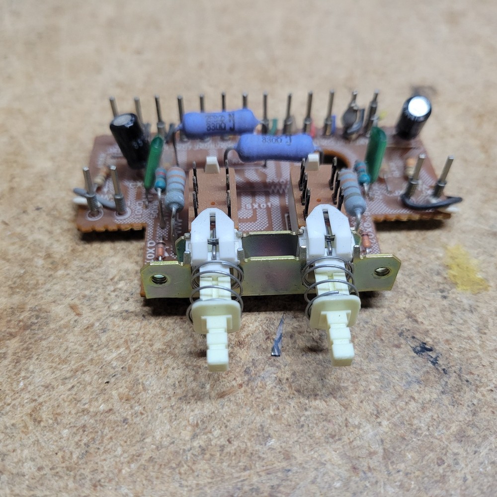 Marantz SR-2000 Speaker Selector board