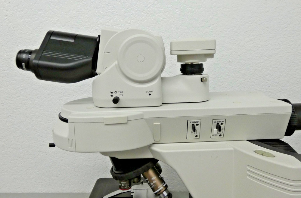 Nikon Eclipse 80i Microscope. Epi-Illumination Attachment + Intensilight C-HGFI