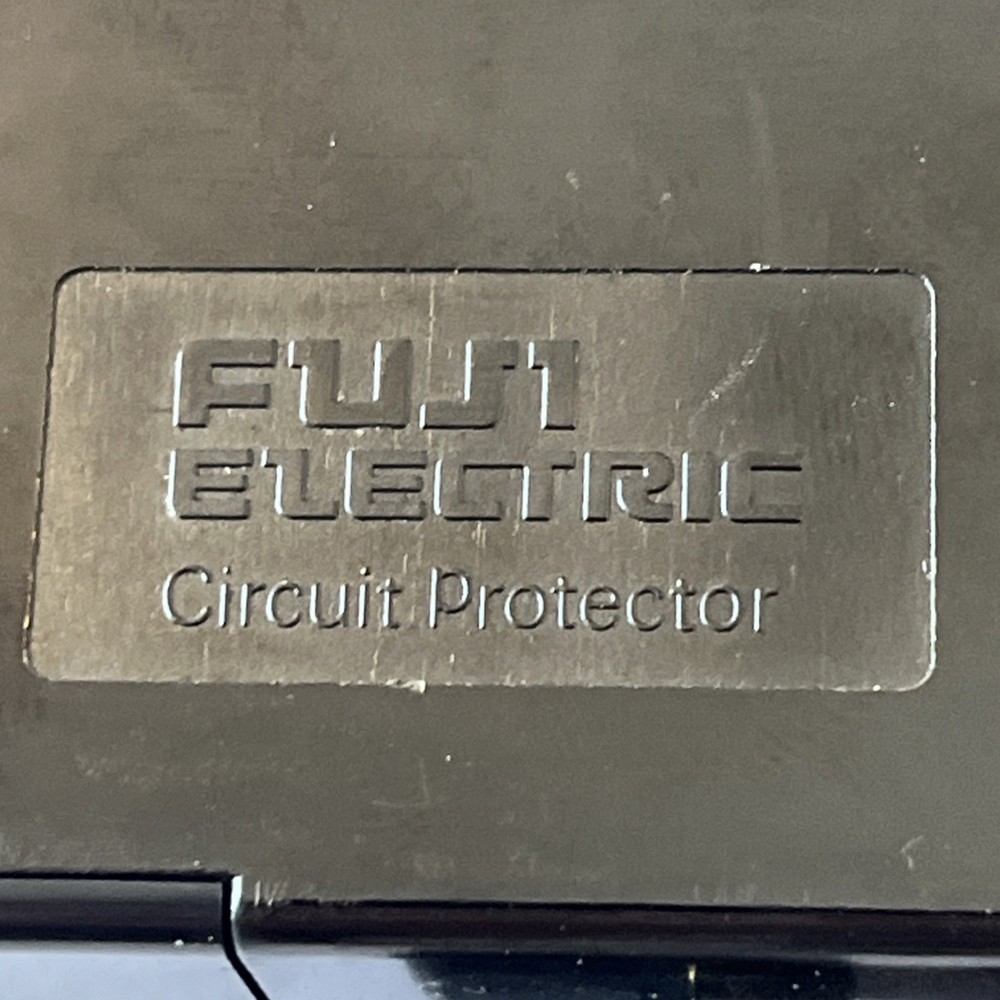 FUJI ELECTRIC CP31D-2A DC50V Single Pull Circuit Protector (NEW) open box Qty-1