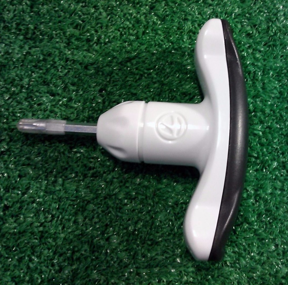 TAYLORMADE TOOL!! NEW!!!