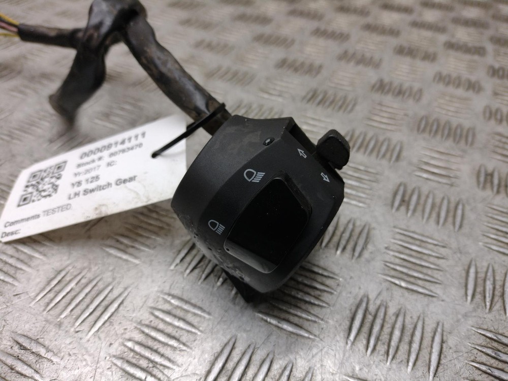 2017 YAMAHA YS 125 Left Hand Switch Gear