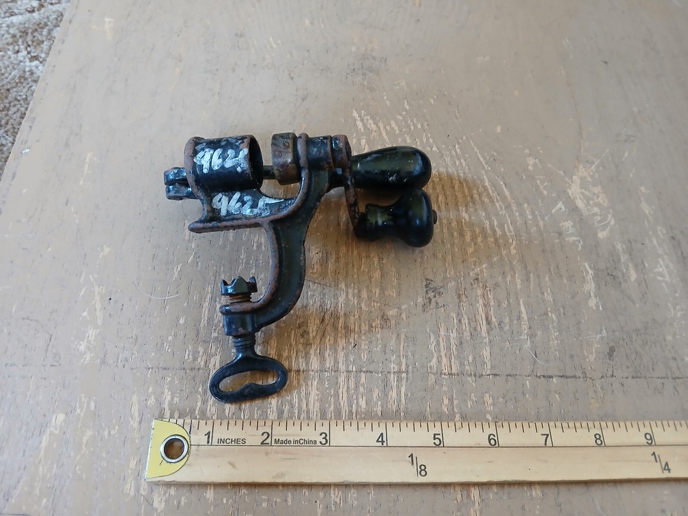 Vintage Manual Shell Reloader - Used