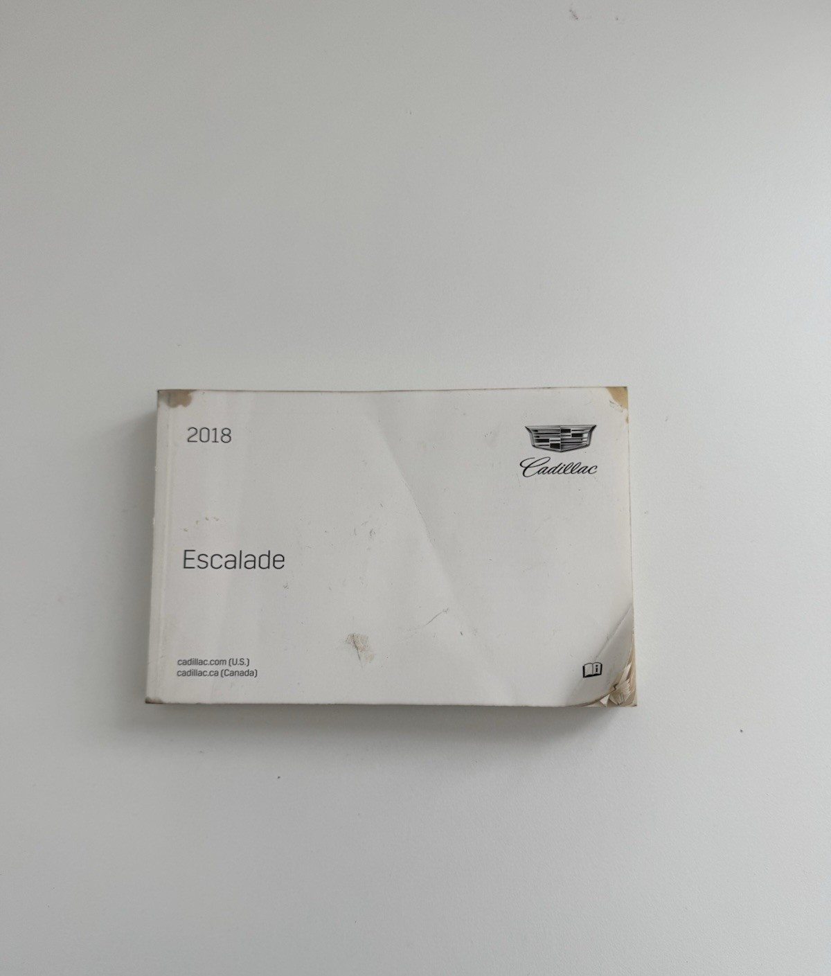 2018 Cadillac Escalade Owner’s Manual Set – OEM Factory Original w/ Case