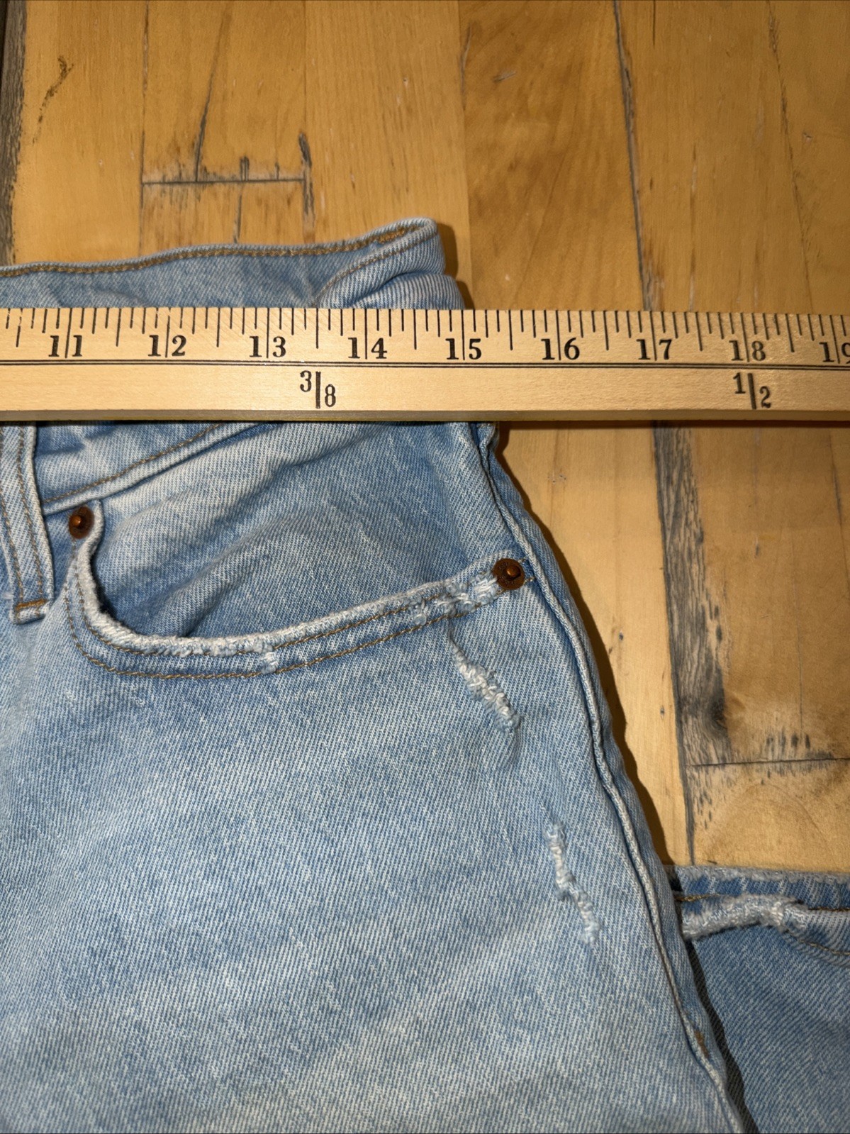 Abercrombie & Fitch The Boyfriend Mid Rise Distressed Blue Jeans Womens 29/8