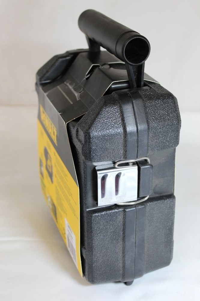 DeWalt DW083CG 100' Range 3 Beam Laser Pointer Level