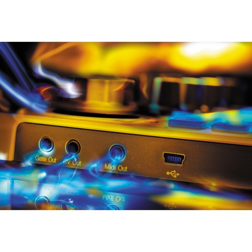 Arturia BeatStep USB/MIDI/CV Controller and Sequencer