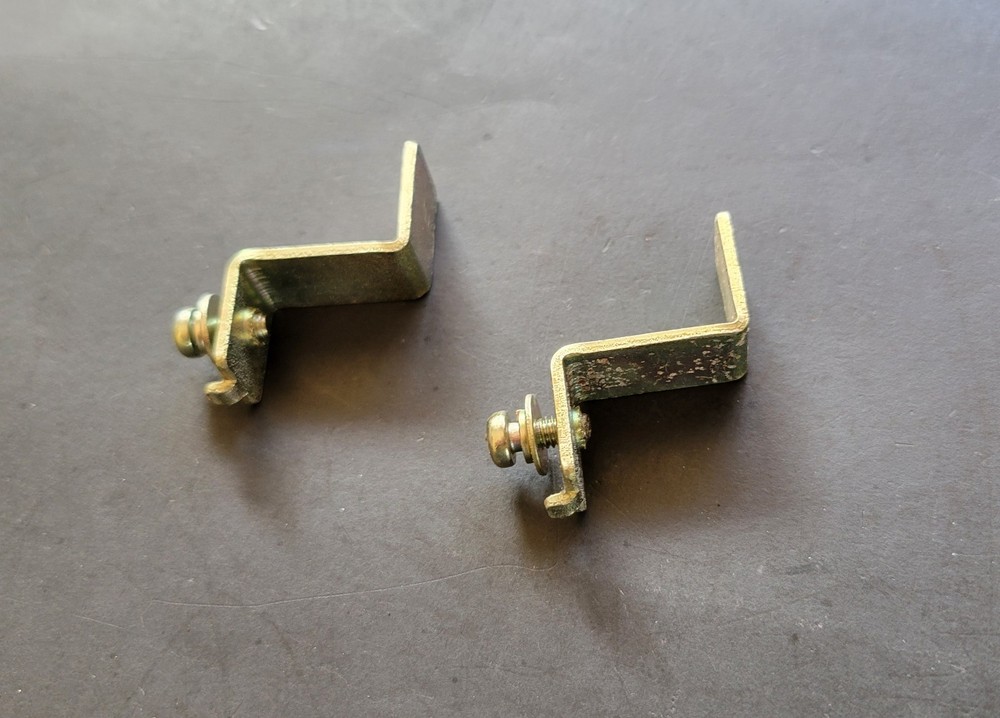 Angle Plate Brackets For a Pioneer PL- A35 Turntable