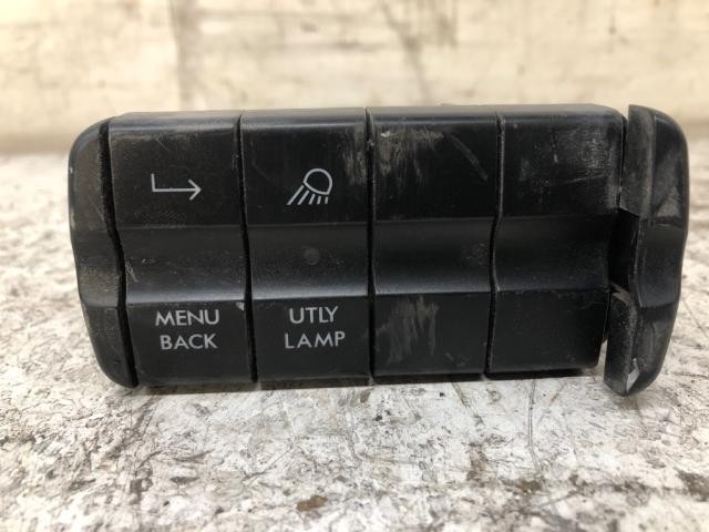 2008-2021 Freightliner CASCADIA SWITCH Dash Panel - Used