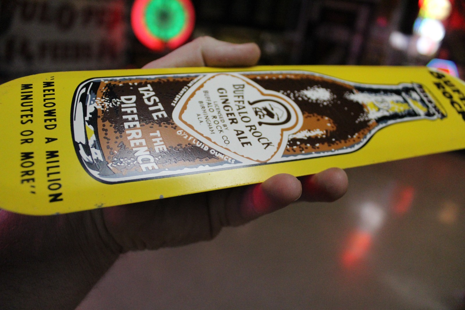 RARE 1950s BUFFALO ROCK GINGER ALE SODA STAMPED PAINTED METAL PUSH DOOR SIGN